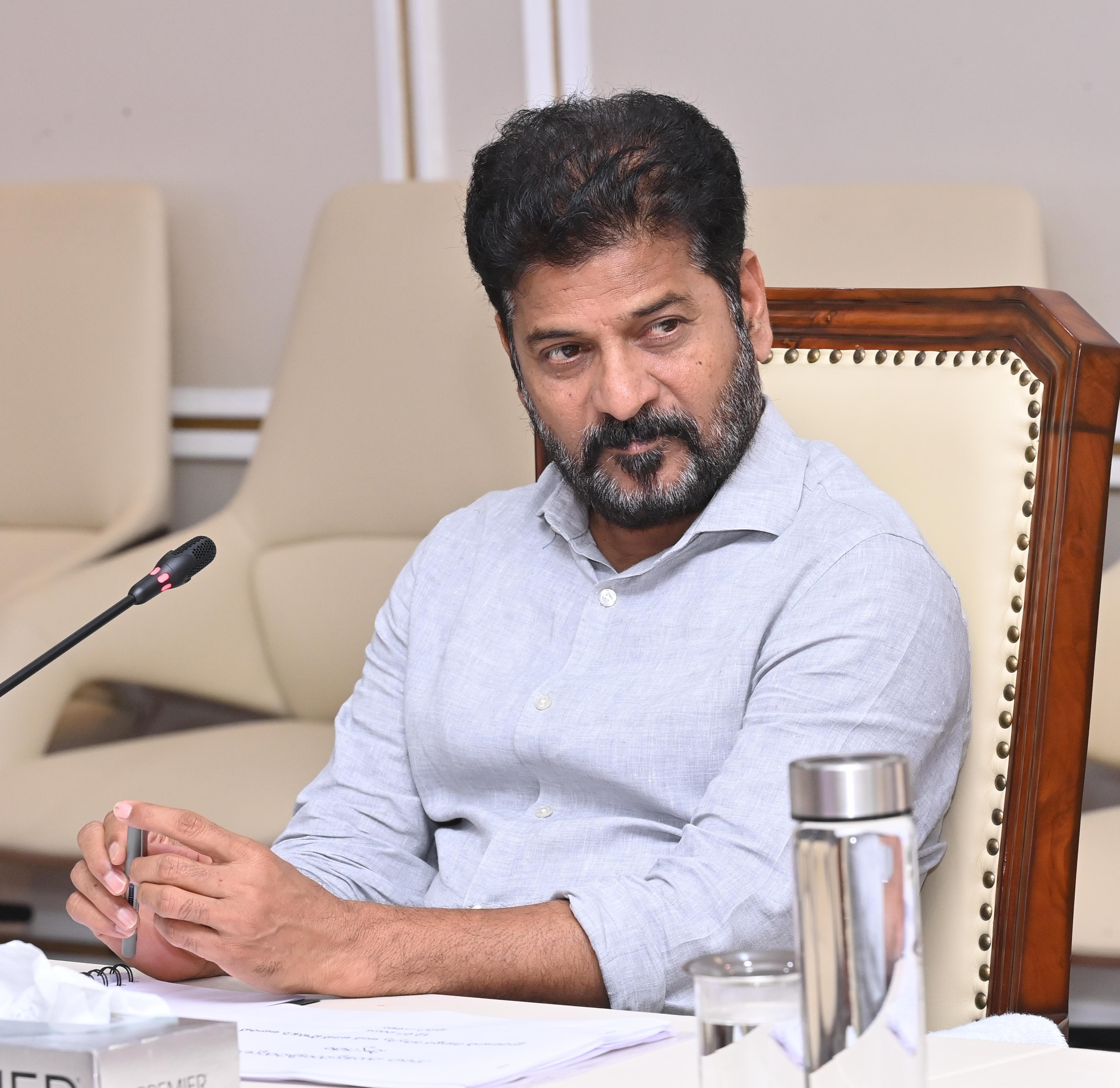 CM-Revanth-Reddy-held-a-review-on-the-formation-of-HYDRA-12-07-2024-3.jpeg