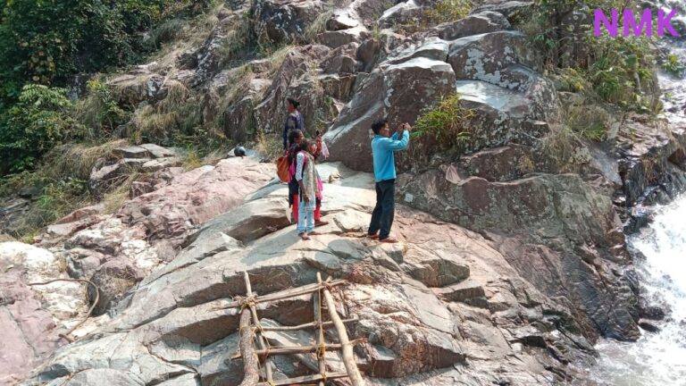 जापानदह जलप्रपात: प्राकृतिक सौंदर्य को पर्यटन स्थल में बदलने की जरूरत