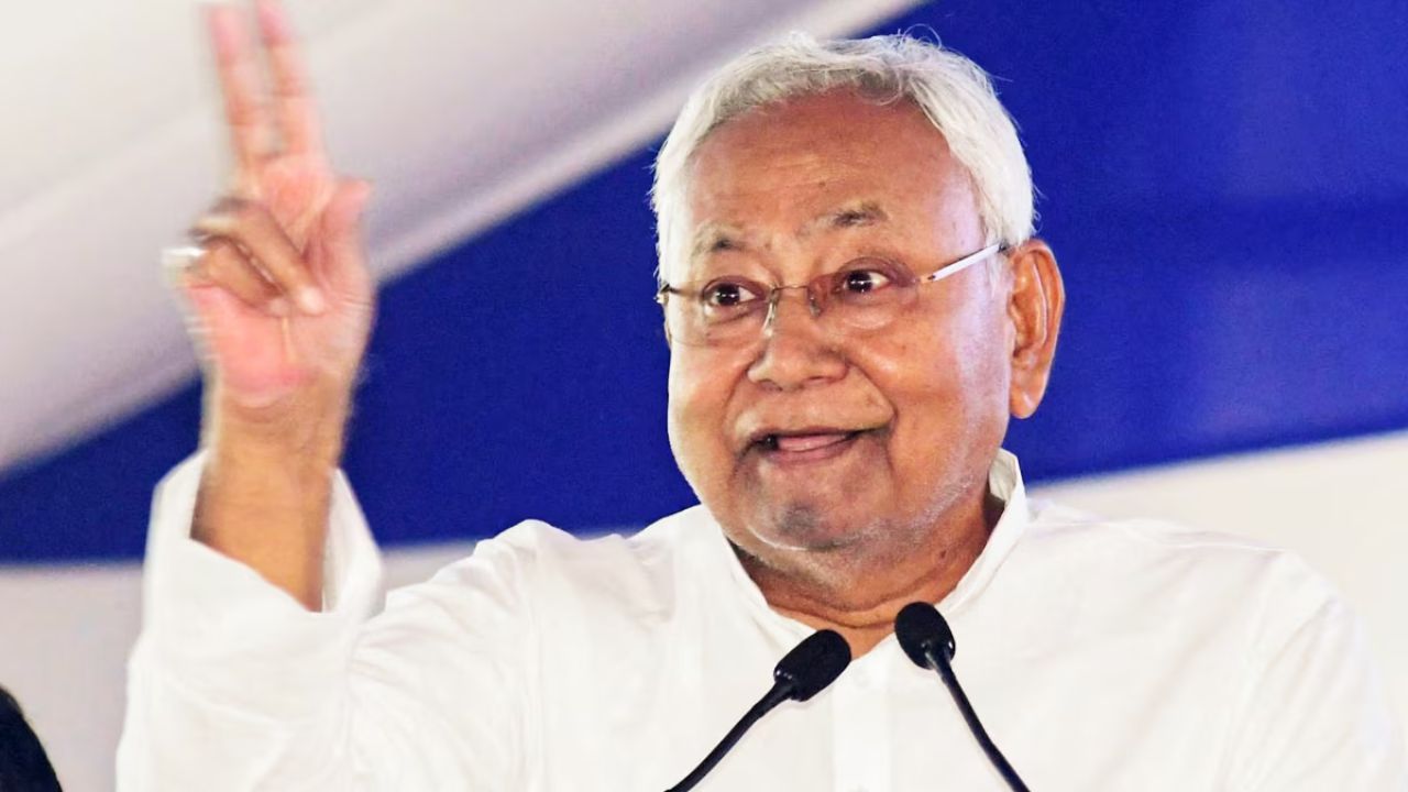 Bihar Politics: 2025 में भी नीतीश कुमार बनेंगे बिहार की सत्ता के सारथी, मंत्री अशोक चौधरी का बड़ा दावा Bihar Politics