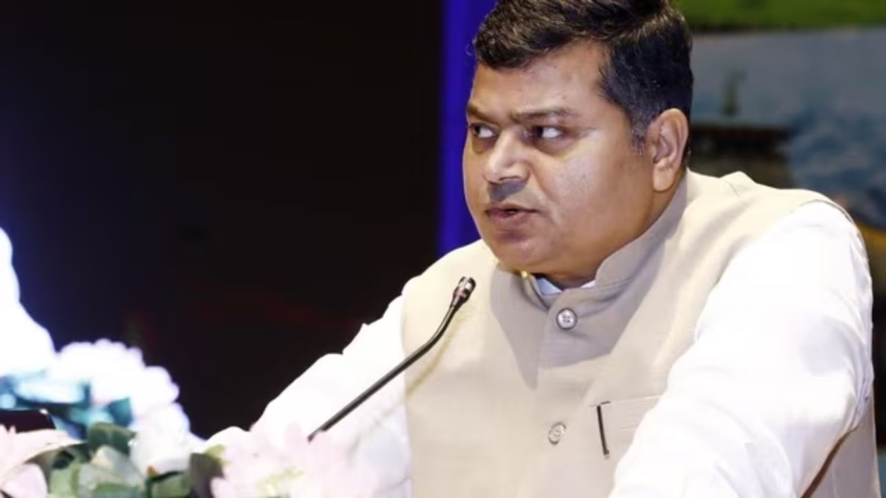 Bihar Politics: मोदी सरकार के मंत्री राजभूषण निषाद ने मुजफ्फरपुर कोर्ट में किया सरेंडर, मिली जमानत Bihar Politics