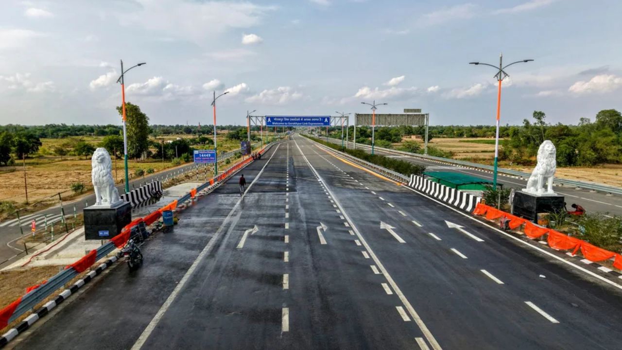 Jharkhand News: झारखंड कैबिनेट का बड़ा फैसला, रांची में दो प्रमुख सड़क परियोजनाओं को मंजूरी, यातायात होगा आसान Jharkhand News