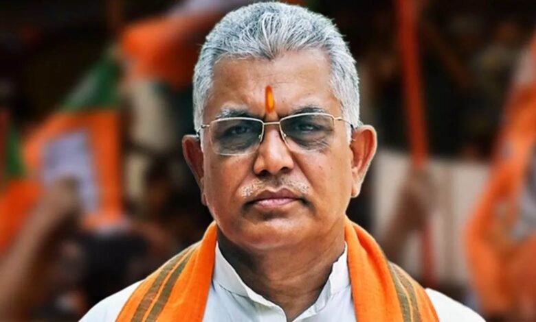 PM मोदी की रैली से दूर रहेंगे दिलीप घोष, BJP बंगाल में बढ़ती खींचतान के संकेत