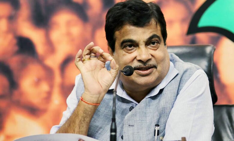 नितिन गडकरी का बड़ा बयान: "सरकार के फैसलों को कोर्ट में चुनौती देने वालों की आवश्यकता..."
