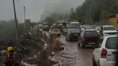 हिमाचल में भारी बारिश का कहर: मंडी जिले में 13 की मौत, 29 लापता, 148 मकान जमींदोज