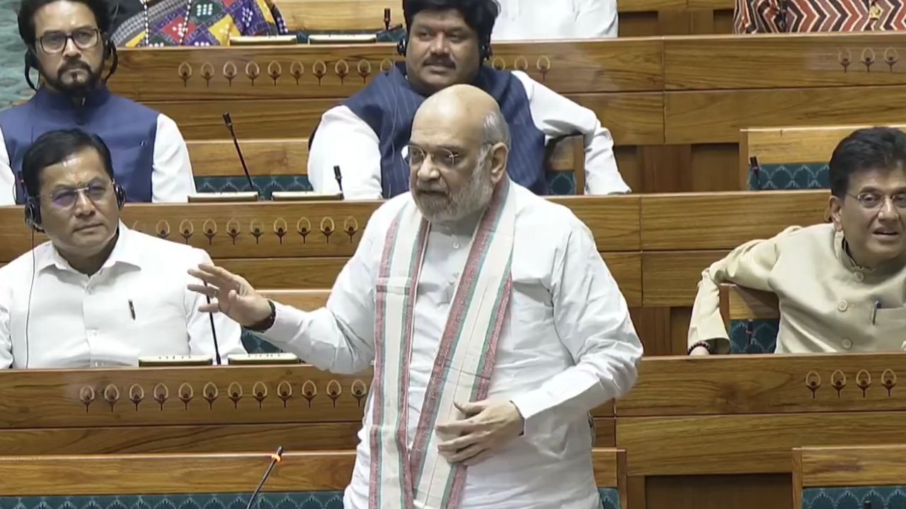 Parliament News: संसद में जयशंकर के बयान पर हंगामा, अमित शाह ने विपक्ष को लताड़ा Parliament News