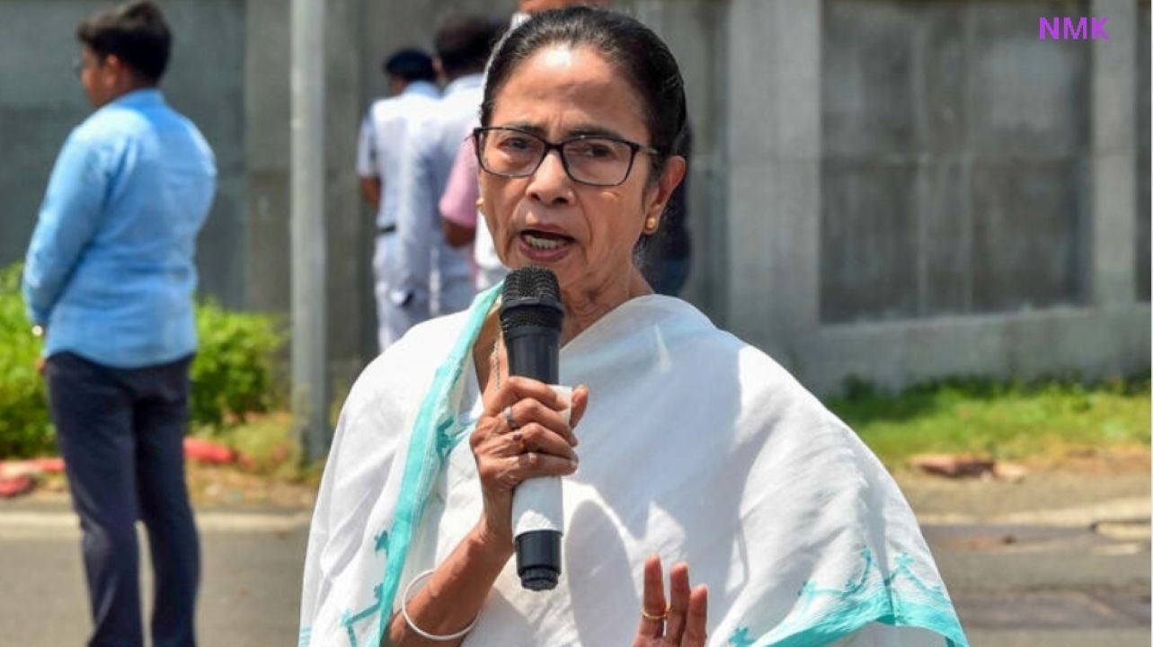 “वापस आ जाओ”: बंगालियों राज्य के बाहर जो अत्याचार झेल रहे हैं-ममता बनर्जी “वापस आ जाओ”: बंगालियों राज्य के बाहर जो अत्याचार झेल रहे हैं-ममता बनर्जी