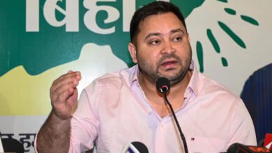 बिहार में मतदाता सूची विवाद: तेजस्वी यादव के दो EPIC नंबर पर भाजपा ने उठाए सवाल