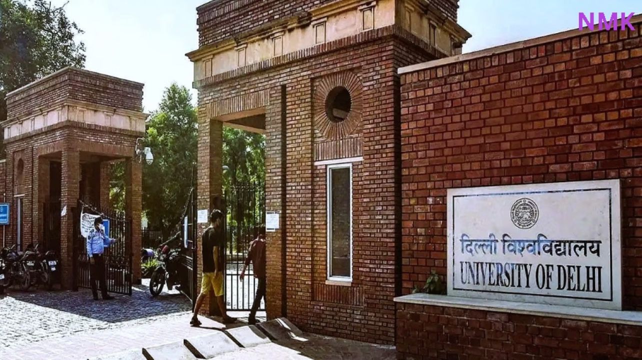 शिक्षक की लापरवाही के कारण पूरी कक्षा फेल शिक्षक की लापरवाही के कारण पूरी कक्षा फेल