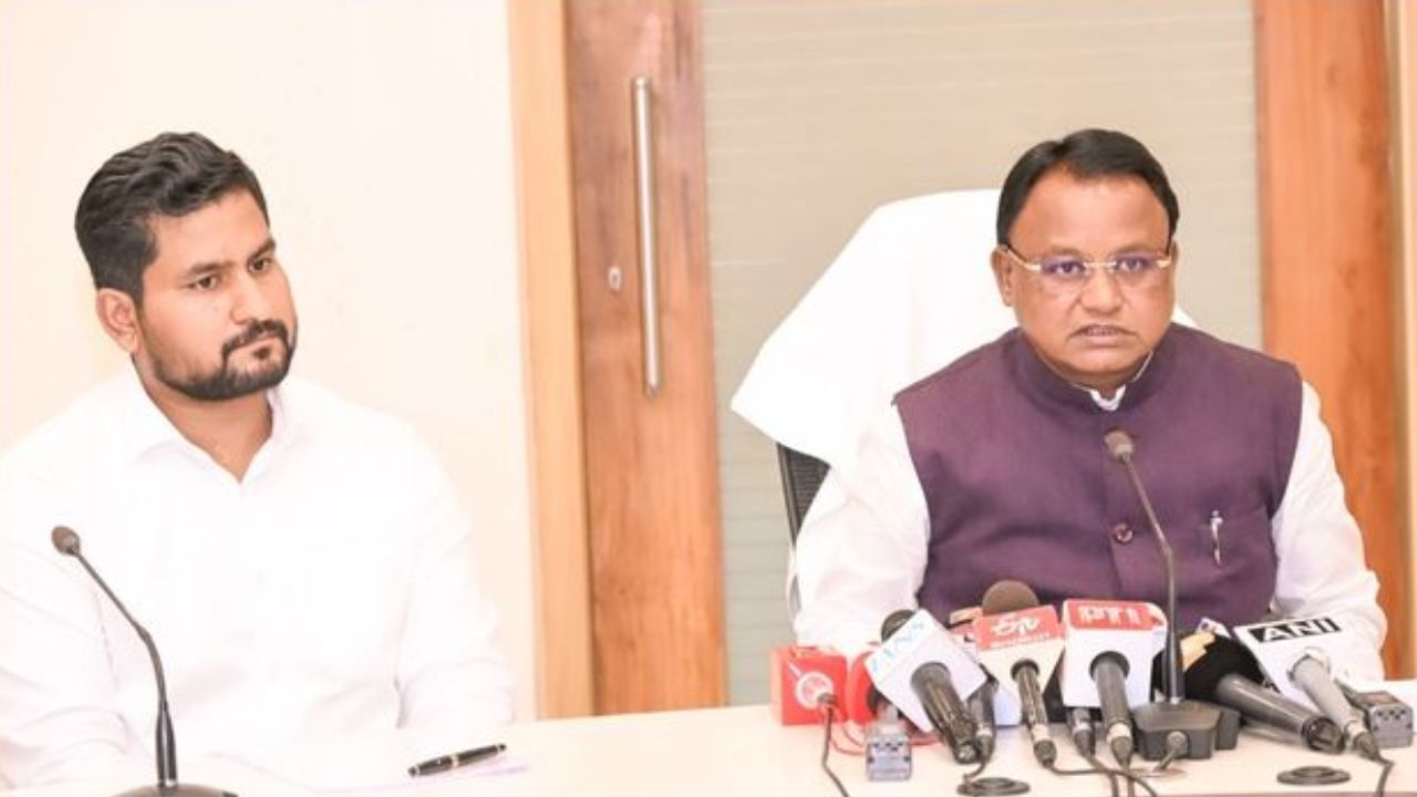 Odisha News: ओडिशा सरकार ने कॉलेजों और विश्वविद्यालयों में महिलाओं की सुरक्षा के लिए नई योजना शुरू की Odisha News