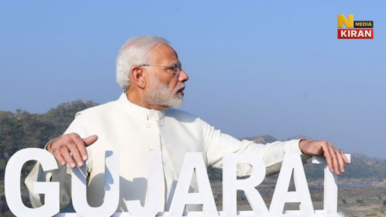 गुजरात दौरे पर पीएम मोदी, अहमदाबाद में 5400 करोड़ की विकास परियोजनाओं का शिलान्यास