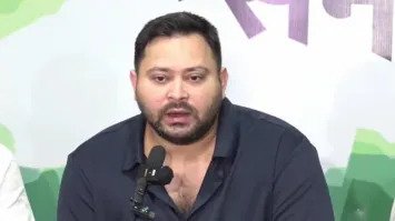 तेजस्वी यादव के EPIC विवाद पर चुनाव आयोग सख्त, जांच के घेरे में पूर्व डिप्टी सीएम