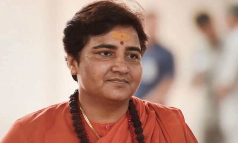 प्रज्ञा ठाकुर का बड़ा आरोप: "मुझ पर दबाव था पीएम मोदी, योगी और भागवत का नाम लेने का"