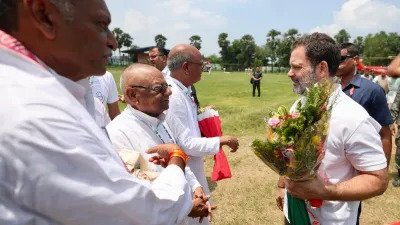 बिहार में ‘वोटर अधिकार यात्रा’ की शुरुआत, राहुल गांधी बोले- यह लोकतंत्र बचाने की लड़ाई