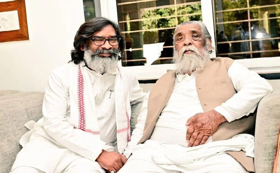 हेमंत सोरेन का भावुक संदेश: 