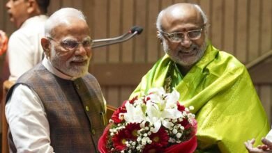 उपराष्ट्रपति चुनाव 2025: वोटिंग को बचा थोड़ा समय, एनडीए उम्मीदवार सी.पी. राधाकृष्णन ने की पूजा अर्चना