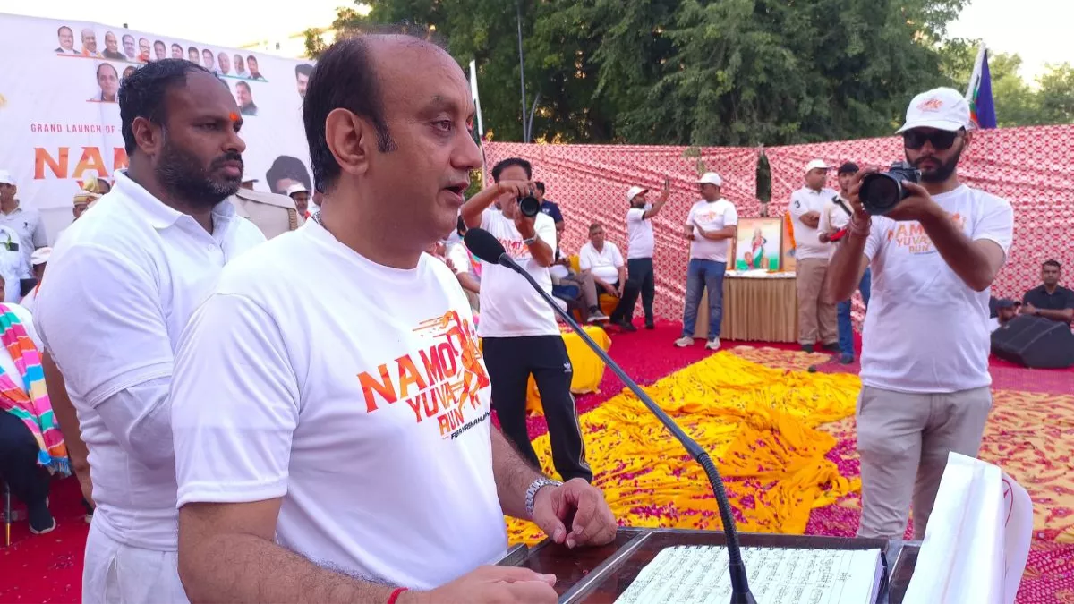 भारत के युवाओं की प्रतिभा से दुनिया चिंतित, सुधांशु त्रिवेदी ने अमेरिका पर साधा निशाना भारत के युवाओं की प्रतिभा से दुनिया चिंतित, सुधांशु त्रिवेदी अमेरिका पर साधा निशाना
