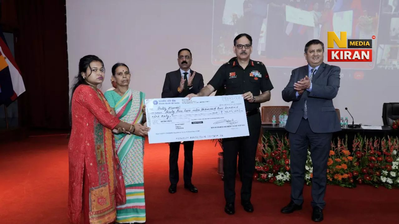 Jharkhand News: झारखंड हाईकोर्ट ने रक्षाकर्मियों के लिए कानूनी सेवा क्लिनिक शुरू किए, नालसा वीर परिवार सहायता योजना 2025 का शुभारंभ Jharkhand News