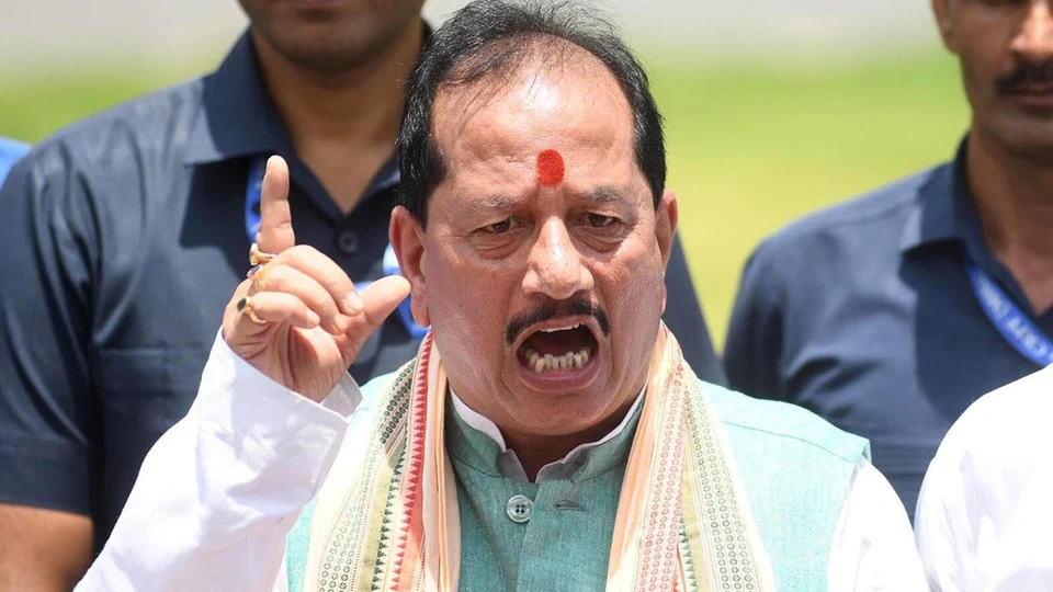 गलत कमाई का अन्न खाने से वातावरण भी गलत बनता है, डिप्टी CM विजय कुमार सिन्हा का विपक्ष पर पलटवार