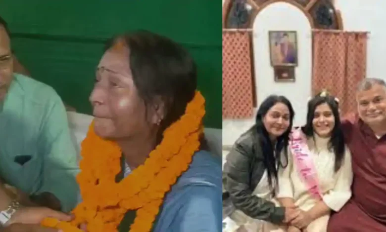 बिहार चुनाव: बेटी के लिए प्रचार करते हुए फूट-फूटकर रोईं पूर्व विधायक अन्नू शुक्ला