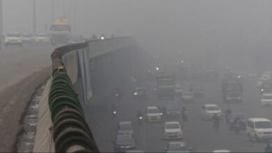 दिल्ली फिर बना दुनिया का सबसे प्रदूषित शहर: दिवाली के बाद हवा में जहर