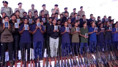 छत्तीसगढ़ में ऐतिहासिक मोड़: 210 नक्सलियों का एक साथ आत्मसमर्पण
