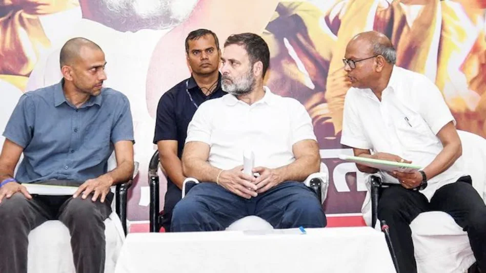 बिहार: कांग्रेस में बड़ी हलचल: कृष्णा अल्लावरु को पद से हटाया गया, क्या था कारण ? कृष्णा अल्लावरु