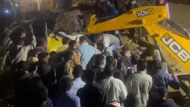 हिमाचल के बिलासपुर में दर्दनाक हादसा: बस पर पहाड़ से गिरा मलबा, सात की मौत