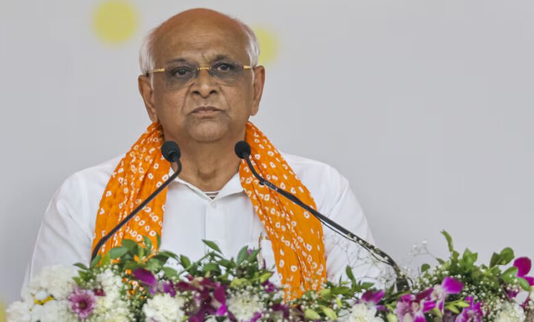 गुजरात में भूपेंद्र पटेल कैबिनेट 3.0 का ऐलान: हर्ष सांघवी डिप्टी सीएम, 25 मंत्रियों में 19 नए चेहरे