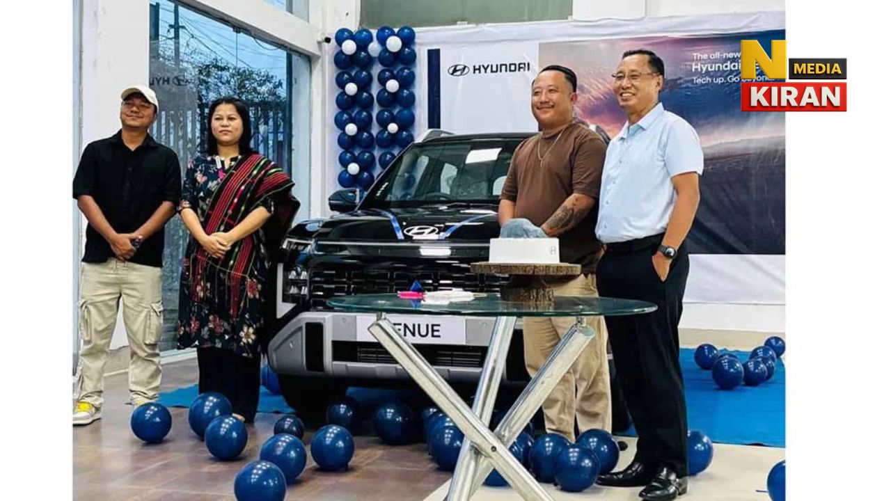 Hyundai Venue 2025 लॉन्च: ₹7.89L से शुरू, ADAS + 12.3″ डुअल स्क्रीन – N Line का स्पोर्टी धमाल! Hyundai Venue 2025 लॉन्च: ₹7.89L से शुरू, ADAS + 12.3″ डुअल स्क्रीन – N Line का स्पोर्टी धमाल!