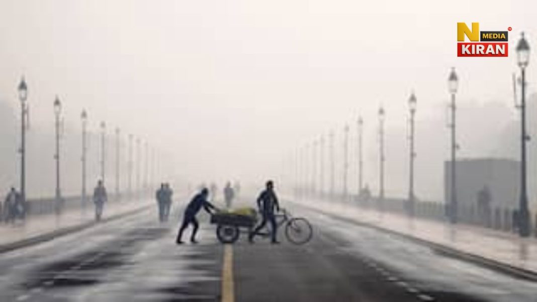 Delhi NCR Weather: दिल्ली-NCR में मौसम बदला, वेस्टर्न डिस्टर्बेंस से बादल छाए, कोहरा बढ़ने की उम्मीद Delhi NCR Weather: दिल्ली-NCR में मौसम बदला, वेस्टर्न डिस्टर्बेंस से बादल छाए, कोहरा बढ़ने की उम्मीद