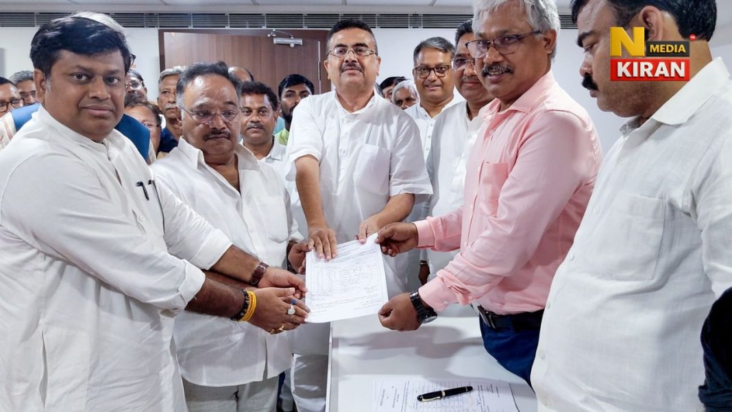 पश्चिम बंगाल बीजेपी में बड़ा फेरबदल, समिक भट्टाचार्य बने नए प्रदेश अध्यक्ष, 12 उपाध्यक्षों की नियुक्ति West Bengal Politics: BJP Bengal President Samik Bhattacharya