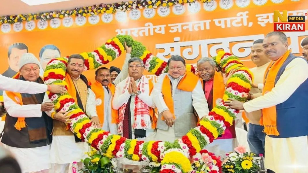 मधुपुर दलित पिटाई मामले में भाजपा का आक्रामक रुख, 24 को लालगढ़ जाएंगे प्रदेश अध्यक्ष Jharkhand Politics