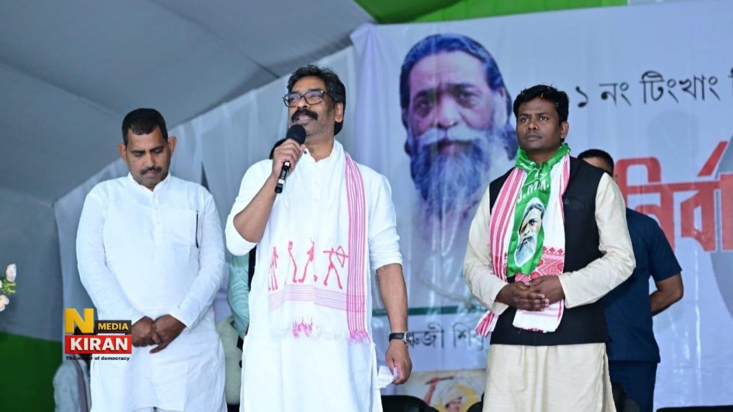 Assam Politics: आदिवासियों के हक की लड़ाई बनी चुनावी मुद्दा, असम में गरजे हेमंत सोरेन Assam Politics