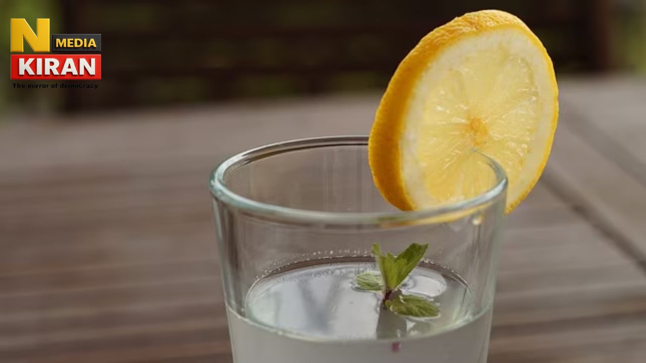 Honey and lemon in Lukewarm Water