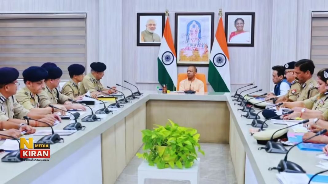 UP Police Recruitment 2026: सीएम योगी का बड़ा धमाका, प्रदेश में होगी 1 लाख नई भर्तियां, रेडियो ऑपरेटर्स को सौंपे नियुक्ति पत्र UP Police Recruitment 2026