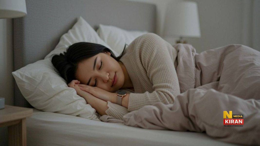 Sleeping Tips: क्या आप भी 10 घंटे से ज्यादा सोते हैं? सावधान, कहीं यह किसी गंभीर बीमारी का संकेत तो नहीं? Sleeping Tips
