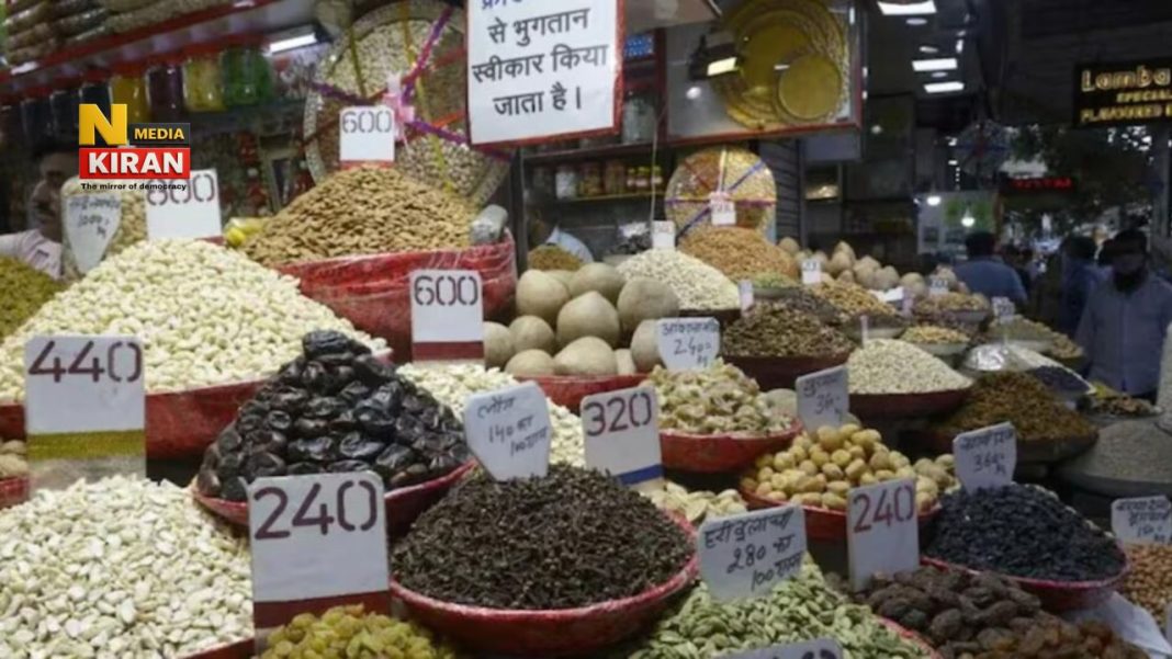 Retail Inflation: महंगाई का डबल अटैक, मई में खुदरा दर 3.93 फीसदी पर, खाने-पीने की चीजों के साथ ईंधन भी हुआ महंगा Retail Inflation