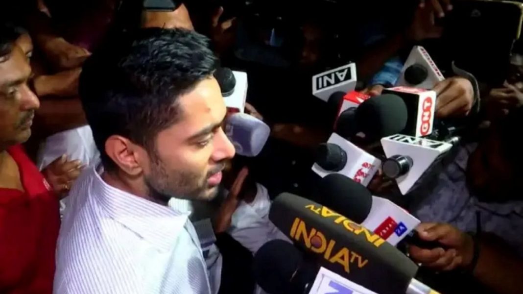 ‘डरा-धमका रहे हैं, फोन टैप कर रहे’: अभिषेक बनर्जी बोले – ‘परिवार-महिलाओं को भी परेशान किया जा रहा’ ‘डरा-धमका रहे हैं, फोन टैप कर रहे’: अभिषेक बनर्जी बोले – ‘परिवार-महिलाओं को भी परेशान किया जा रहा’