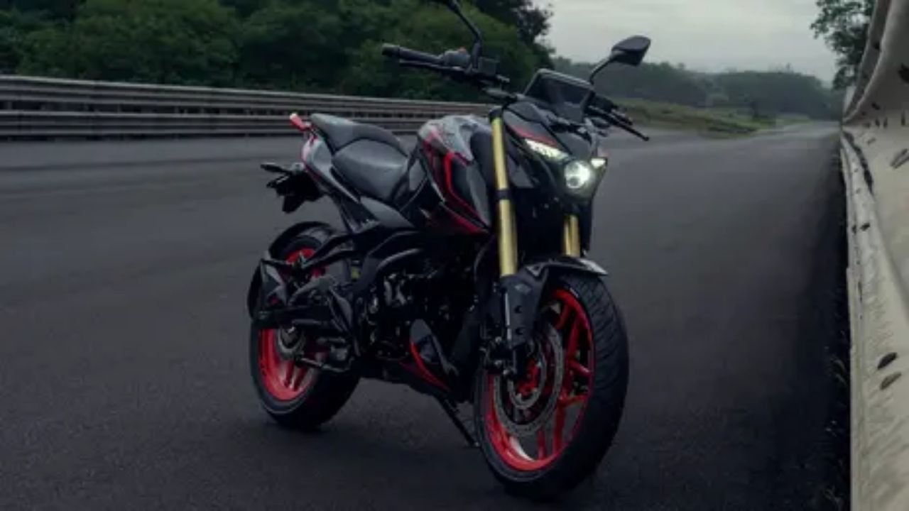Bajaj Pulsar N160: Pulsar N160 4V SS खरीदने से पहले, तीन खूबियां और दो कमियां