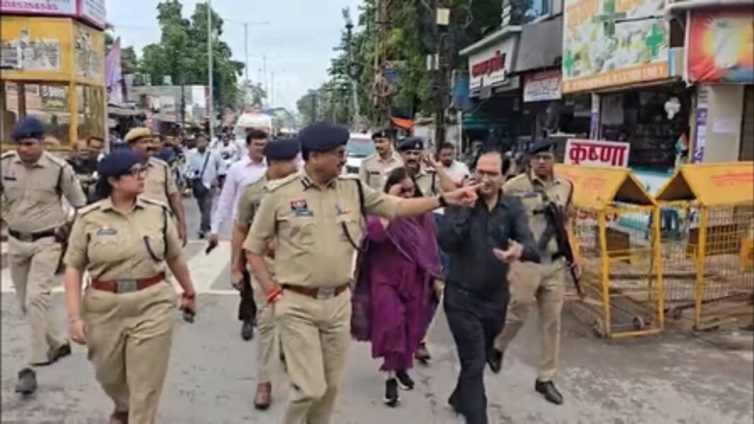 CG News : बिलासपुर में सोशल मीडिया विवाद के बाद हिंसा, कोतवाली क्षेत्र में बीएनएसएस की धारा 163 लागू CG News