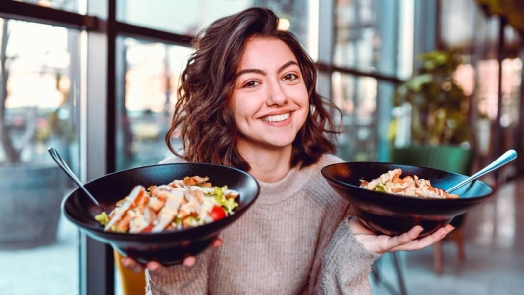 High Protein Foods for Women: 30 की उम्र के बाद महिलाओं को क्यों लेनी चाहिए हाई प्रोटीन डाइट? एक्सपर्ट ने बताए ये 5 असरदार फूड्स High Protein Foods for Women