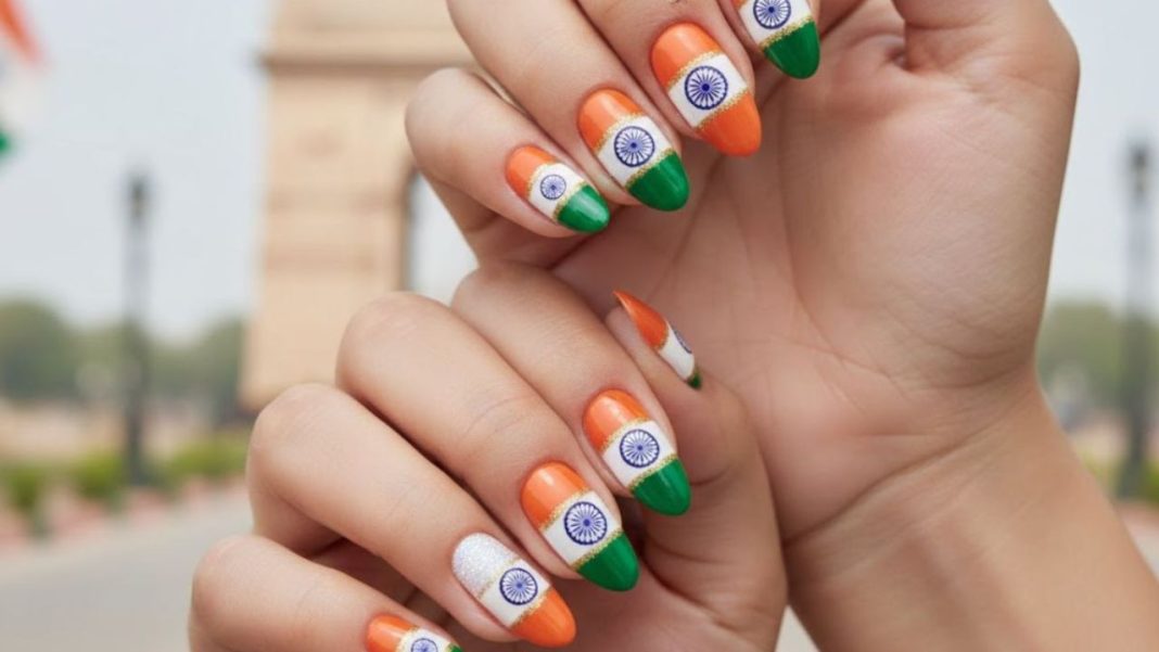 Independence Day पर ट्राई करें तिरंगा नेल आर्ट, लुक बनेगा खास और देशभक्ति भरा Independence Day Nail Art