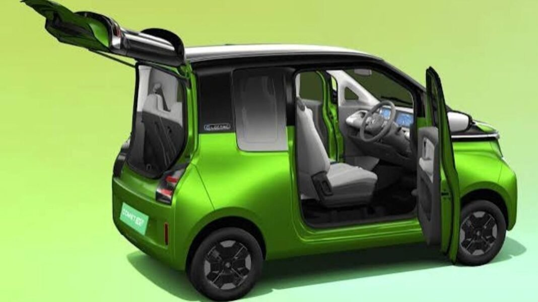 MG Comet EV : एमजी कॉमेट ईवी के पिछले कांच पर स्पीड डिस्प्ले वायरल, फैक्ट्री फीचर नहीं जुगाड़ MG Comet EV : एमजी कॉमेट ईवी के पिछले कांच पर स्पीड डिस्प्ले वायरल, फैक्ट्री फीचर नहीं जुगाड़