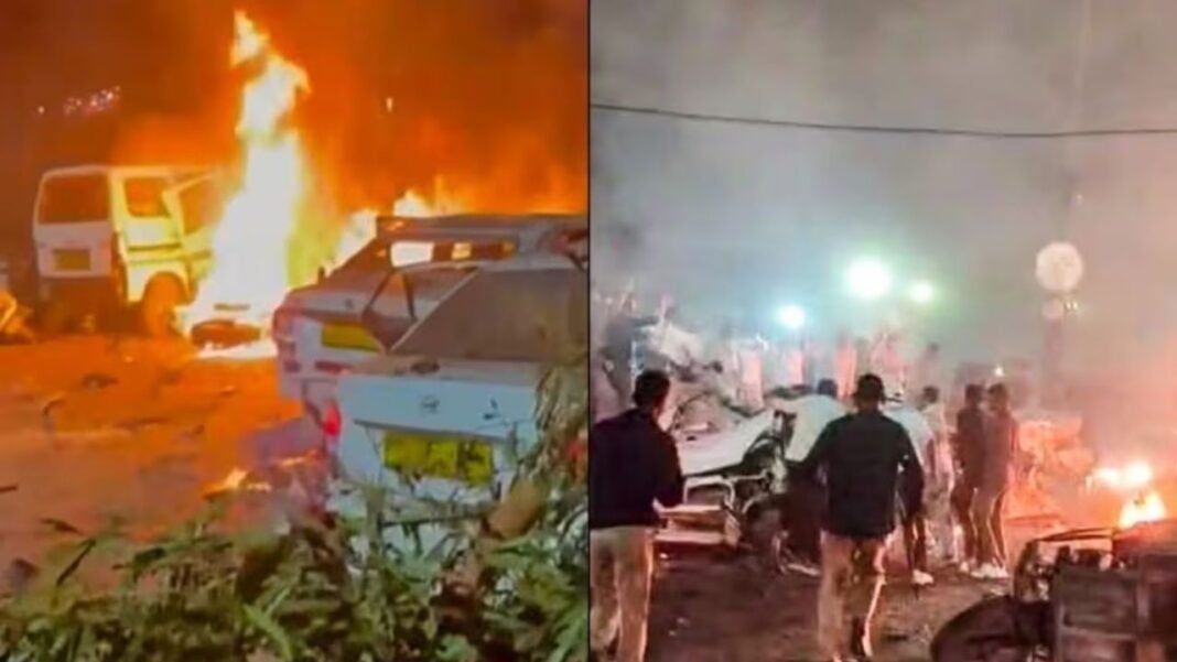 Red Fort Blast: NIA की चार्जशीट में बड़े खुलासे, 588 गवाह और 395 दस्तावेज बने सबूत, 13 आरोपी शामिल Red Fort Blast