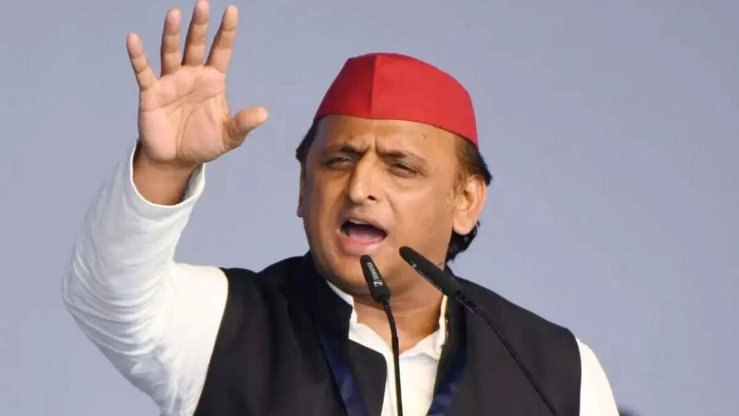 UP Politics: अखिलेश यादव का योगी सरकार पर हमला, AI वीडियो से विपक्ष को बदनाम करने का आरोप UP Politics