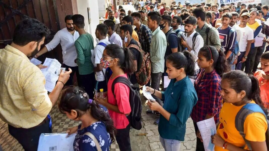 BPSC TRE 4 Recruitment 2026: 32,388 पदों के लिए आवेदन शुरू, जानें अंतिम तिथि और जरूरी अपडेट BPSC TRE 4 Recruitment 2026