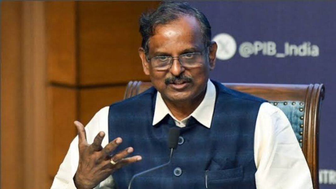 ISRO Privatization 2026: क्या निजीकरण की ओर बढ़ रहा ISRO? कर्मचारियों ने चेयरमैन को पत्र लिखकर मांगी नीति और भविष्य की गारंटी ISRO Privatization 2026