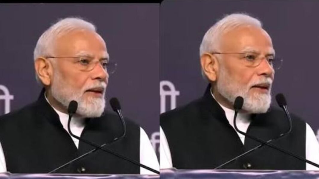 PM Modi SRCC Speech: ‘धुरंधर ना हों लेकिन धूम तो मचाई है’, SRCC के शताब्दी समारोह में बोले PM मोदी, 2013 के भाषण का भी किया जिक्र PM Modi SRCC Speech