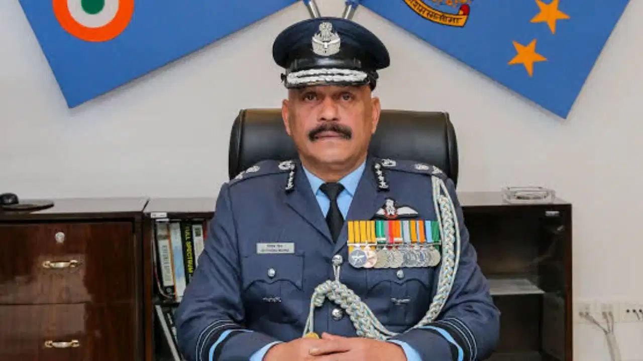 Ram Mandir New CEO: राम मंदिर ट्रस्ट के पहले सीईओ बने रिटायर्ड एयर मार्शल जितेंद्र मिश्रा