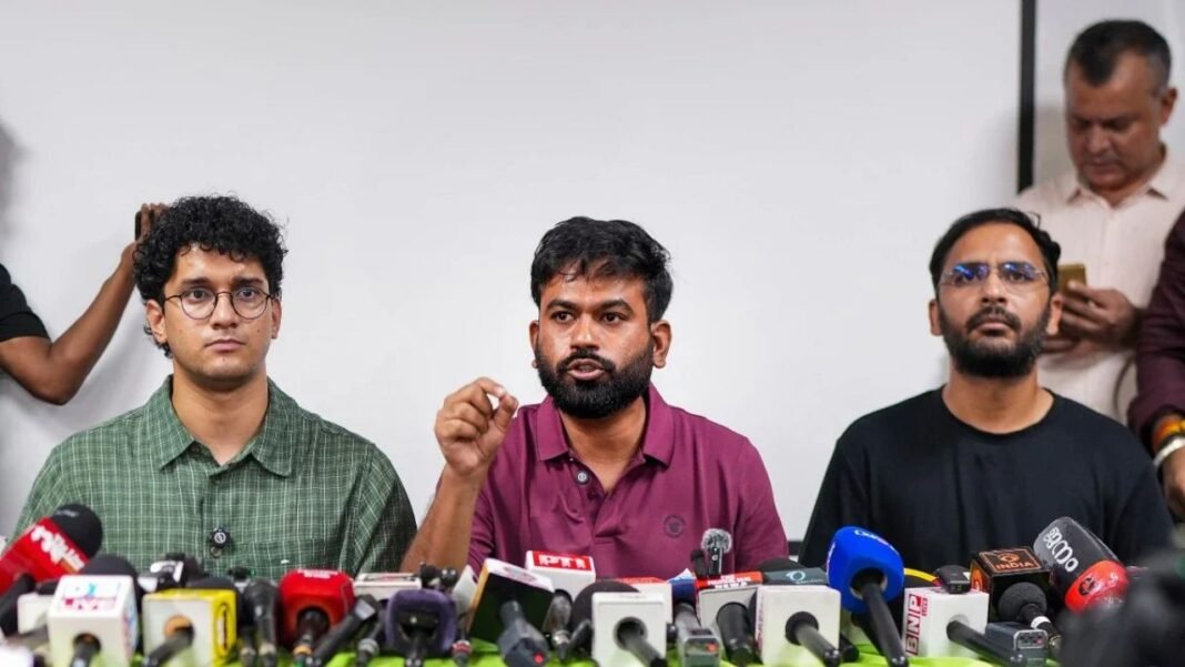 CJP Protest: सौरव दास और आशुतोष रांका को पांच दिन की न्यायिक हिरासत, अजिंक्य शिंदे बोले- हम डरने वाले नहीं CJP Protest